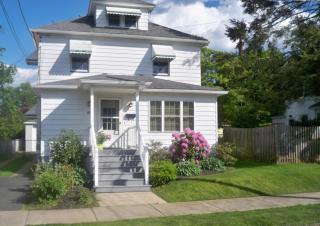 80 Atherton Ave, Pittston, PA 18644-1814