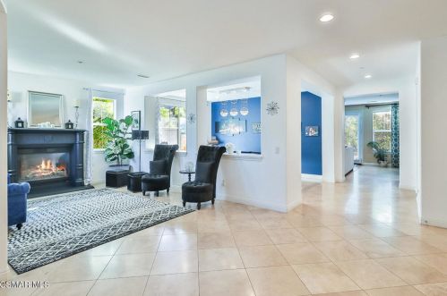 3961 Eagle Flight Dr, Simi Valley CA  93065-0222 exterior