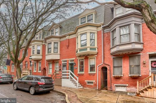 331 Locust St, York, PA 17403-2311