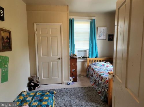 750 Summit Dr, Lancaster PA  17601-1152 exterior