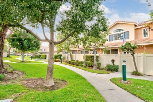 8476 Durango Way, Anaheim, CA 92808-2382