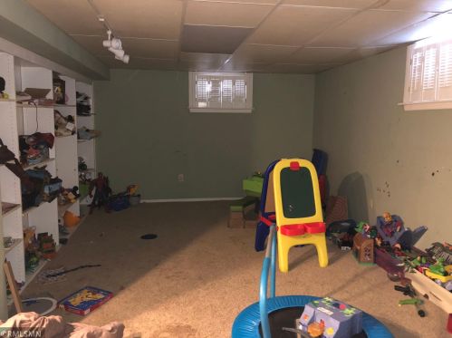 256 Demar Ave, Saint Paul MN  55126-2353 exterior