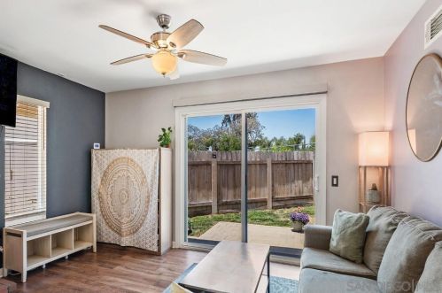 13869 Wayland Grove Ct, Poway, CA 92064-4039