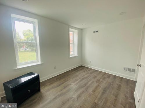 1725 Marshall St, Philadelphia, PA 19122-2923