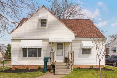 13501 Woodward Blvd, Cleveland OH  44125-6036 exterior