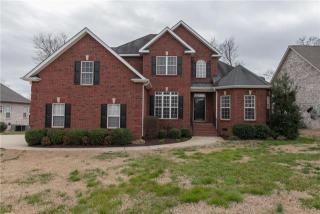 518 Savannah Rdg, Murfreesboro, TN 37127-7167
