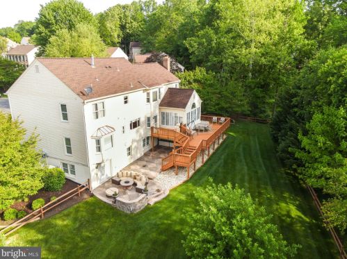 12315 Leith Ct, Woodbridge, VA 22192-6609