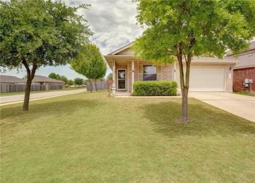 17900 Aleppo Pine Trl, Webberville, TX 78621-6002