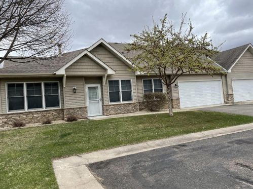358 Hayes Dr, Hastings, MN 55033-4128