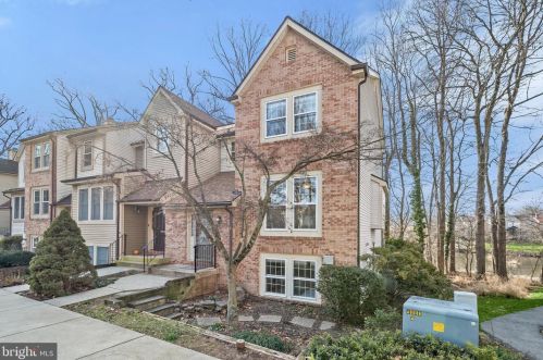 7275 Swan Point Way, Columbia, MD 21045-5052