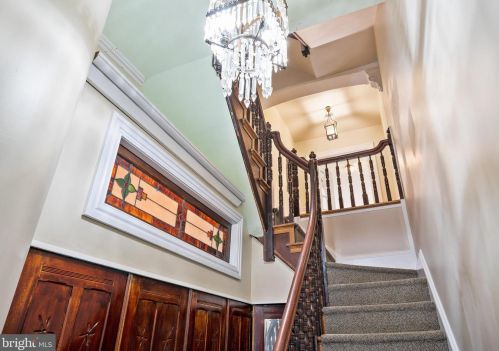 758 10th St, Philadelphia PA 19123-1966 exterior