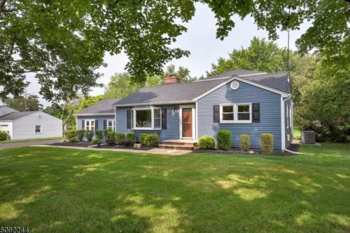 515 Meadow Rd, Bridgewater, NJ 08807-1958