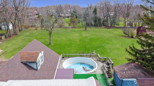 5929 Western Ave, Willowbrook IL 60514-1709 exterior