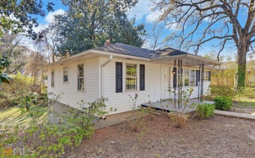 44 Laura Way, Toccoa, GA 30577-6483