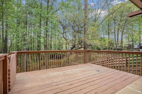 2377 Battle Forest Dr, Marietta GA  30064-2630 exterior