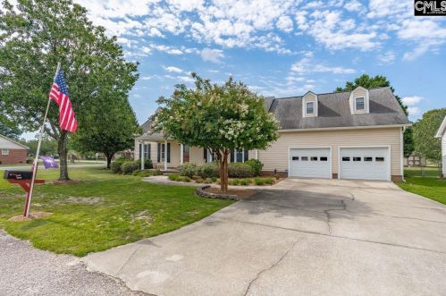 250 Smoke Rise Ln, Lexington, SC 29072-2281