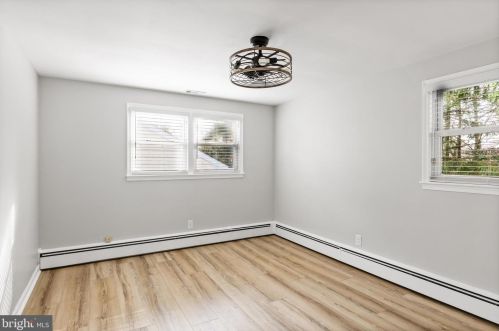 347 Ardmore Ave, Tavistock NJ  08033-1001 exterior