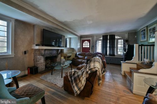 923 Fillmore St, Philadelphia PA  19124-2926 exterior