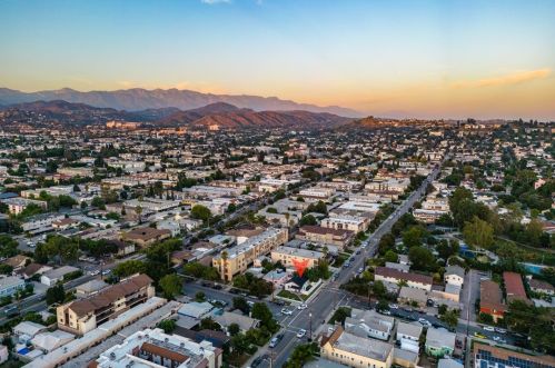 1120 Boynton St, Glendale CA  91205-2828 exterior