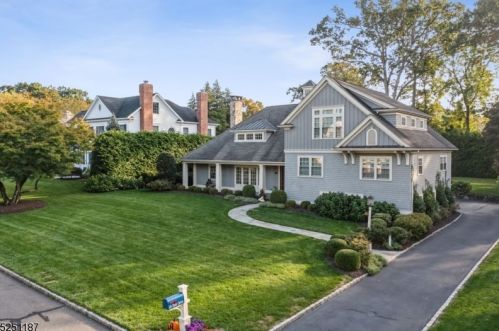 58 Dale Dr, Chatham Township, NJ 07928-1639