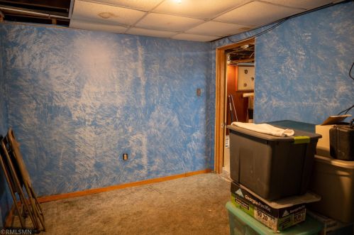 1055 Farrington St, Saint Paul MN  55117-5103 exterior