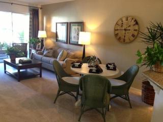 298 Santa Barbara, Irvine CA  92606-0807 exterior