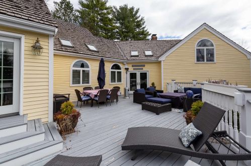 10 Appletree Grn, Nashua, NH 03062-2252