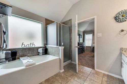 509 Flowering Plum Ln, Fort Worth TX  76140-6558 exterior