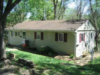 104 Laurel Cir, Charlottesville, VA 22903-3821