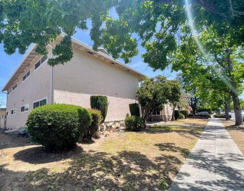 7183 Bark Ln, San Jose, CA 95129-3606