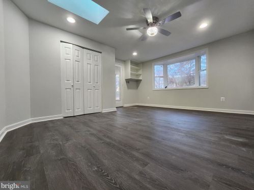 7109 Lamar Dr, Springfield VA  22150-3127 exterior