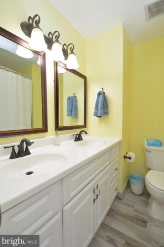 81 Catoctin Ct, Silver Spring MD 20906-2006 exterior