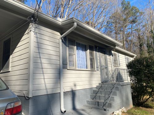 6028 Blackhawk Trl, Mableton, GA 30126-3706