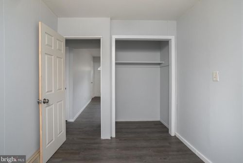 9 Theresa St, Trenton NJ 08618-1529 exterior