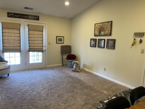 21 Indian Cove Cir, Miami, OH 45056-8746