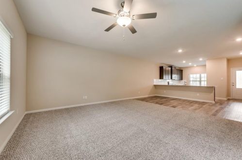 304 Lowery Oaks Trl, Fort Worth TX  76120-1722 exterior