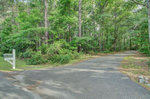 4637 Lazy Creek Ln, Wadmalaw Is SC  29487-7066 exterior