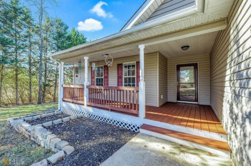 119 Pine Bark Trl, Mount Airy, GA 30563-3668