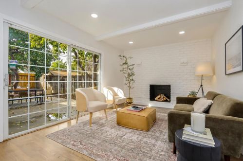 387 Smithwood St, Milpitas CA  95035-4126 exterior