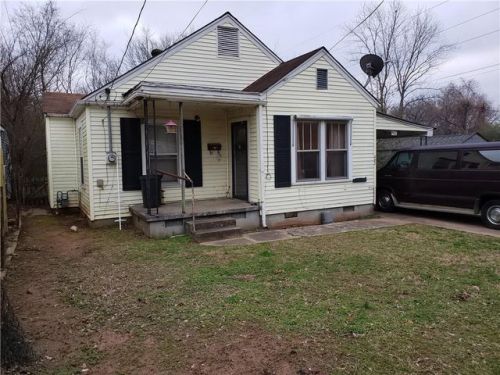 402 Alston St, Ozark, AR 72949-2111