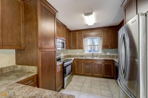 3162 Friar Tuck Rd, Atlanta GA  30340-0026 exterior