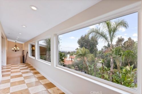 473 Country Hill Rd, Anaheim CA  92808-1353 exterior