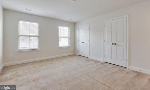 4512 Potomac Highlands Cir, Triangle VA  22172-1791 exterior