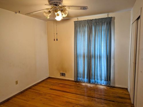 352 Harris Manor Dr, Atlanta GA  30311-2117 exterior