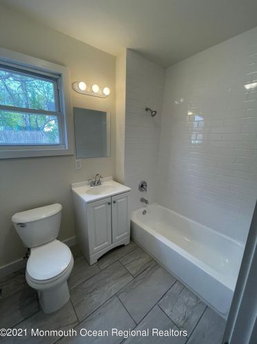 1039 Bangs Ave, Tinton Falls NJ  07712-6405 exterior