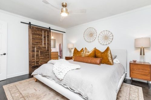 2334 Cortez Way, Atlanta GA  30319-3914 exterior