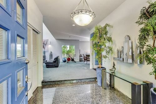 6 Dunsinane Ln, Bannockburn IL  60015-1500 exterior