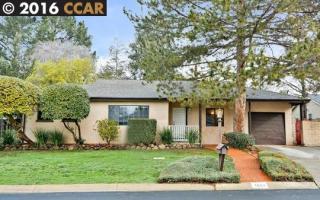 1052 Larry Pl, Concord, CA 94518-3115