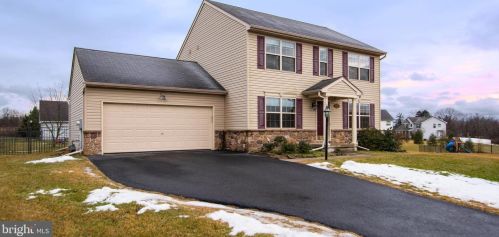 7221 Kelsey Ct, Harrisburg, PA 17112-9331