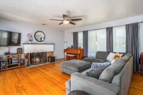 4374 Emerson St, Riverside CA  92506-2011 exterior